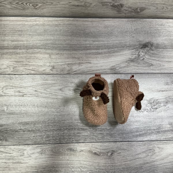 Boys · 5 · Slippers
