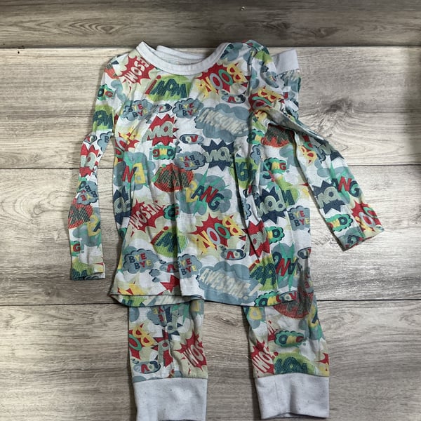 Boys · 5T · PJs · Play condition
