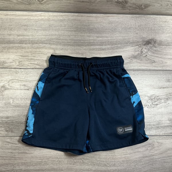 Boys · 6 · Shorts