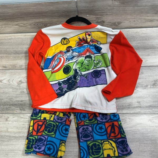 Boys · 10 · PJs