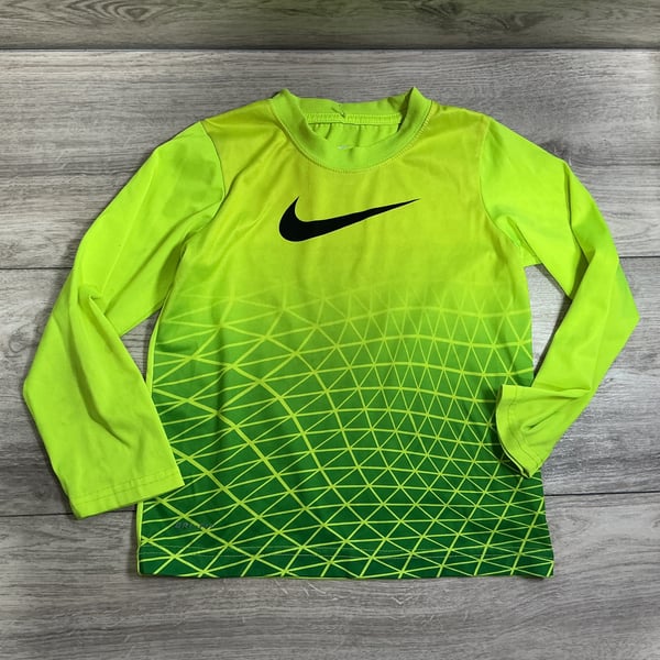 Boys · 7 · Shirts · Play condition