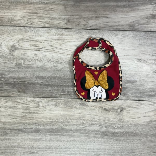 Disney Minnie Bib
