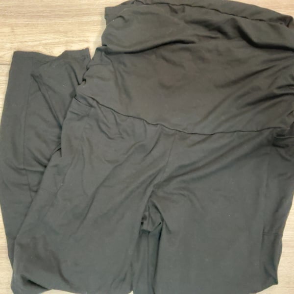 XL · Maternity