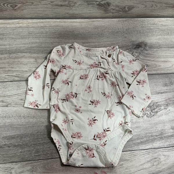 Girls · 12M · Onesies