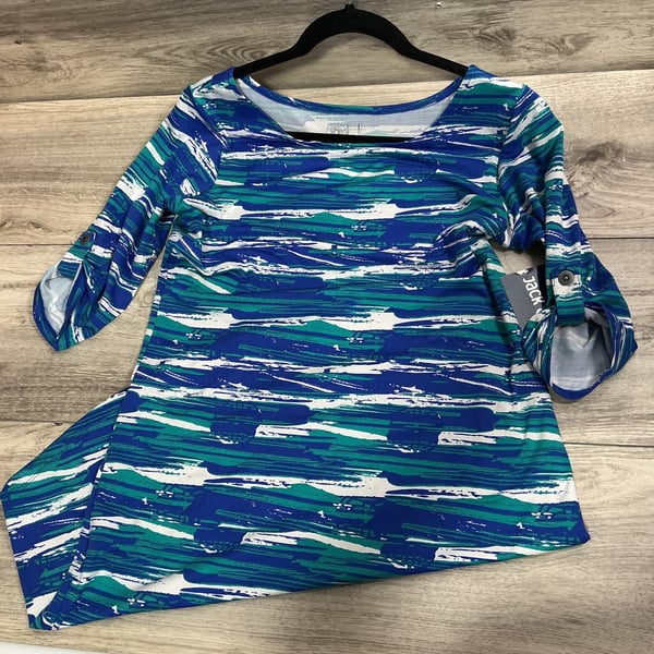 M · Dresses