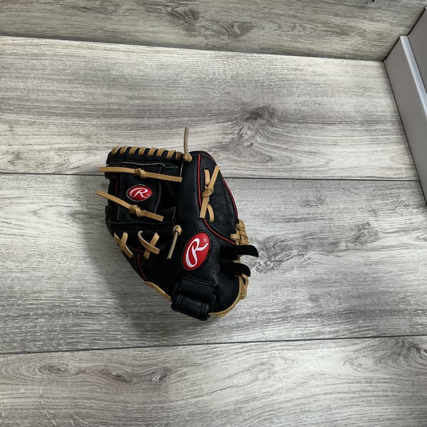 Highlight - Baseball Glove