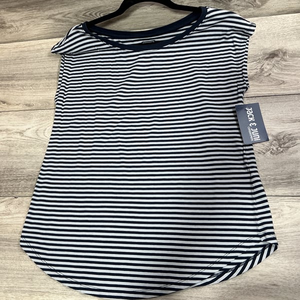 S · Shirts