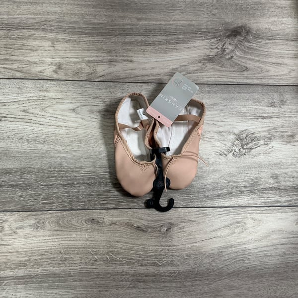 Girls · 11 · Slippers · NWT