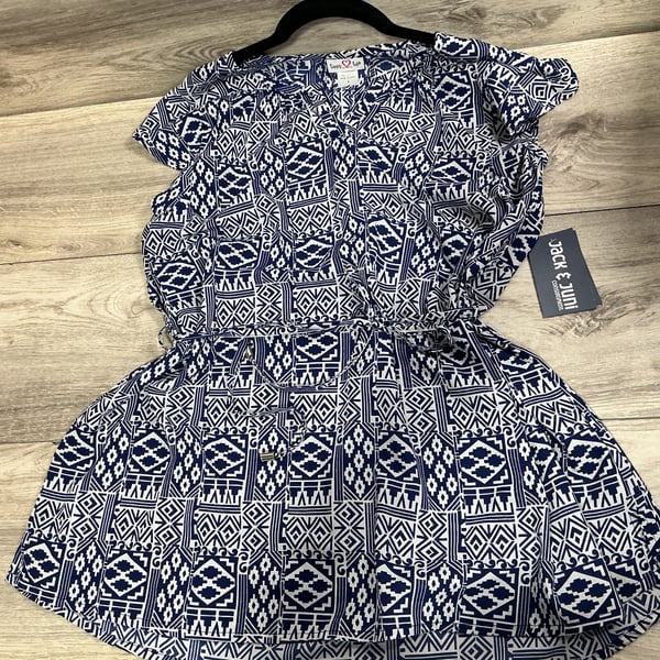 L · Dresses