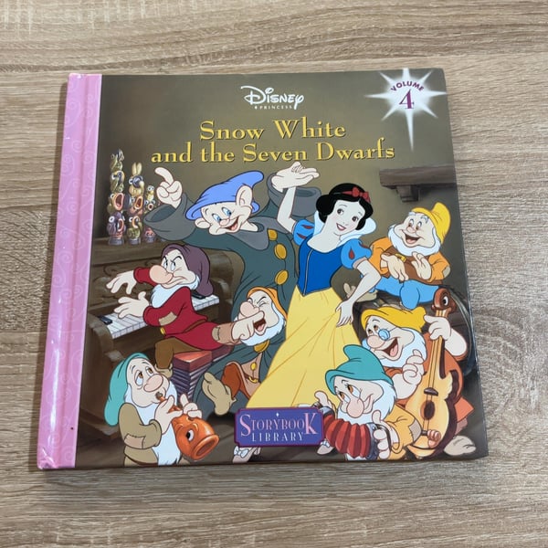 Disney - Snow White and the Seven Dwarfs