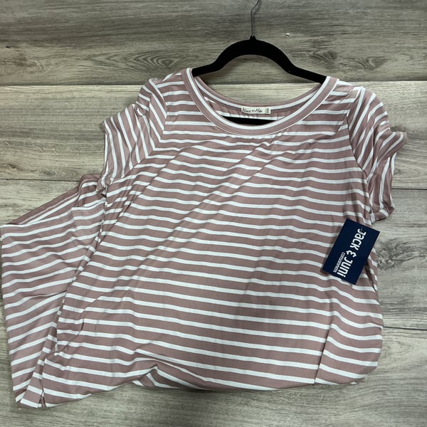 XL · Dresses