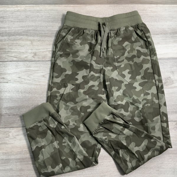 Boys · 8 · Pants