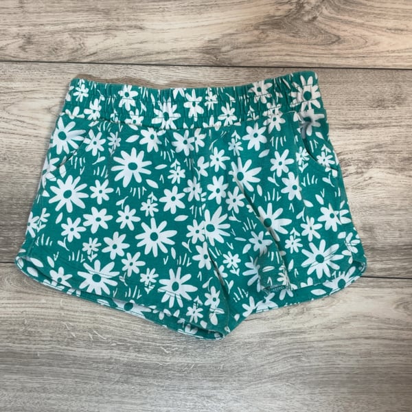 Girls · 6 · Shorts