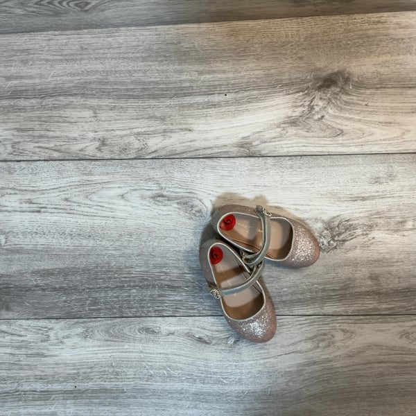 Girls · 6 · Sandals