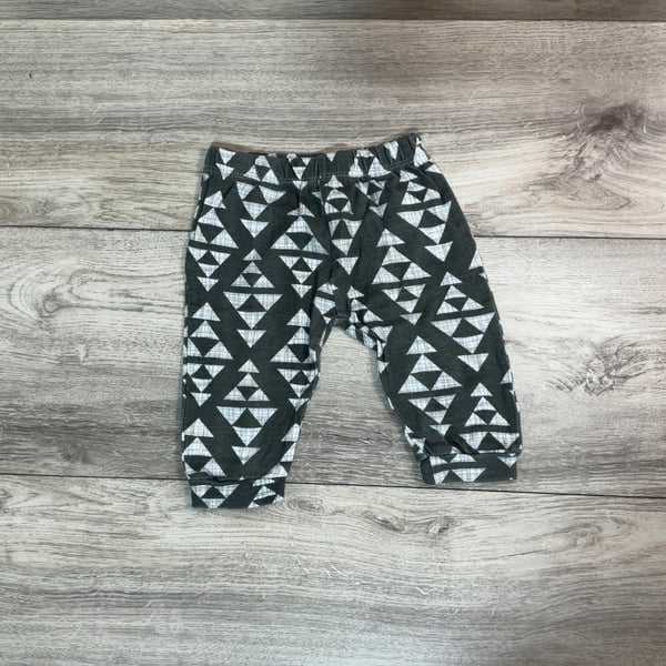 Boys · 9M · Pants · Play condition