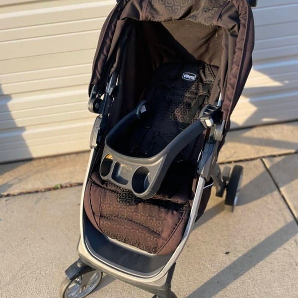 Chicco Bravo Quick-Fold Stroller – Grey