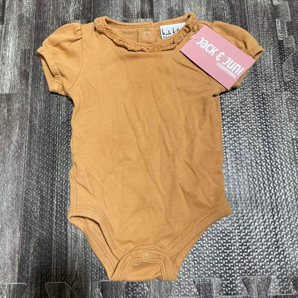GIRLS - 6/9 Months - Onesie