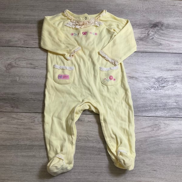 GIRLS - 6/9 Month - Outfits