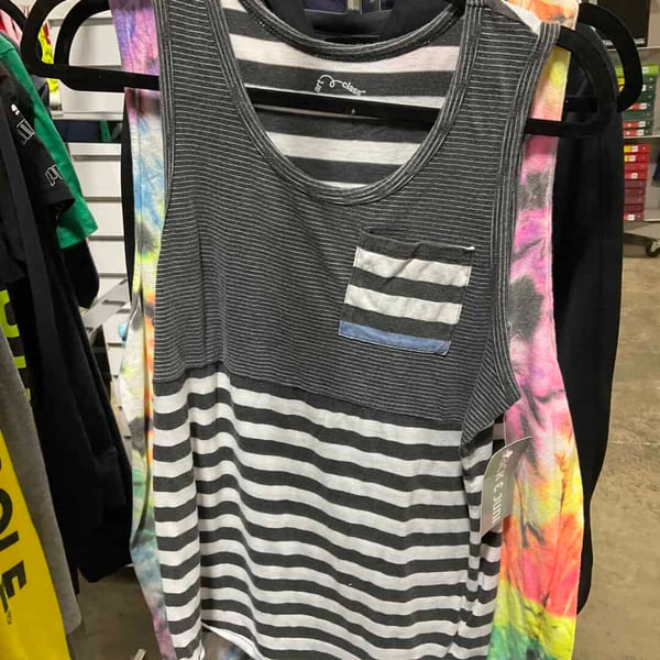 BOYS - Size 12/14 - Tank