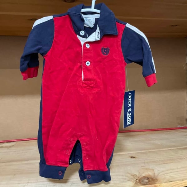 BOYS - Newborn - Jumper - Play Clothes Condition