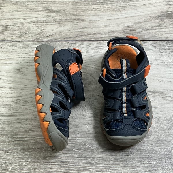 BOYS - Size 6 - Shoes