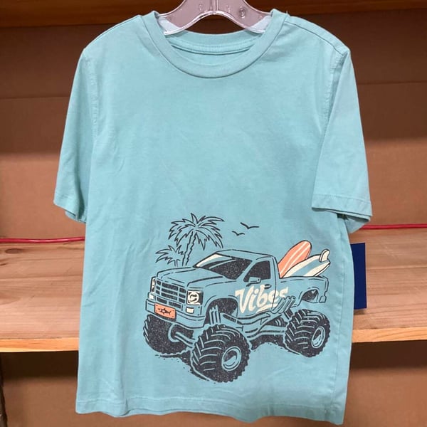 BOYS - Size 8 - Shirt