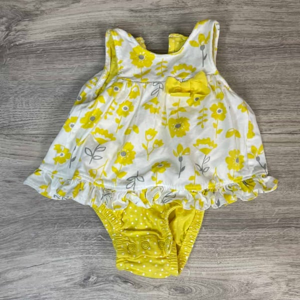 GIRLS - 0/3 Months - Outfit Onesie