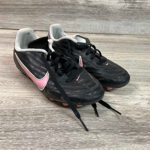 Girls - Nike Cleats - Size 13