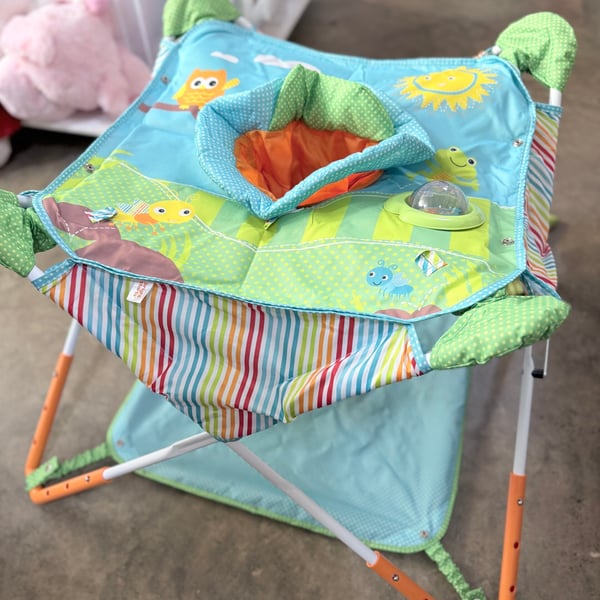 Bright Starts Pop 'N Jump Portable Activity Jumper (BASE & CANOPY NEEDS WASH, REST CLEAN)