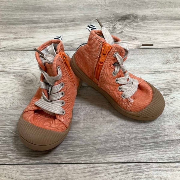 GIRLS - Size 7 - Shoes