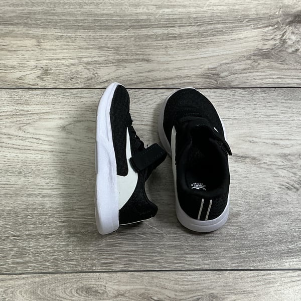 BOYS - Size 7 - Shoes