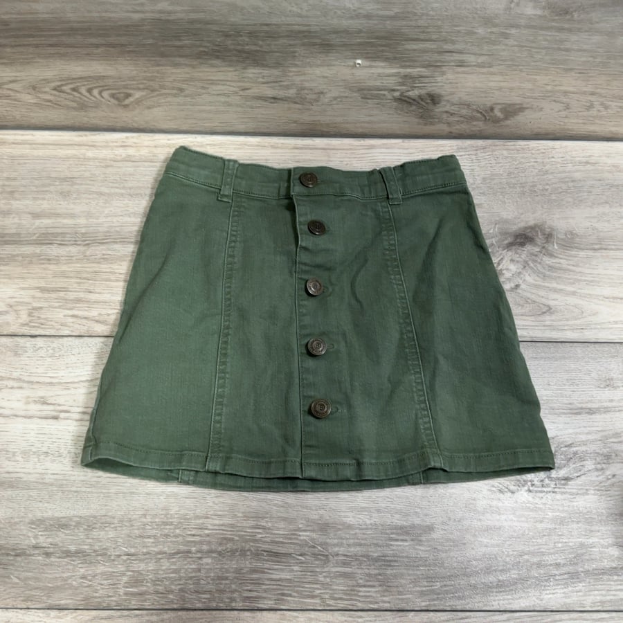 Girls · 7 · Shorts