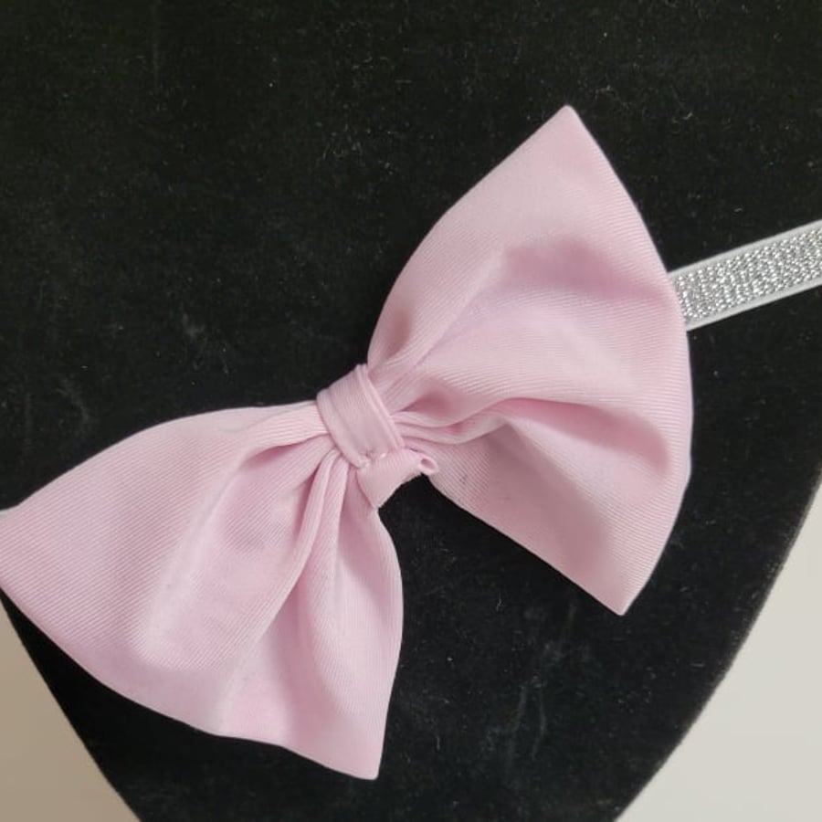 GIRLS - #961 - Toddler Size - Bow
