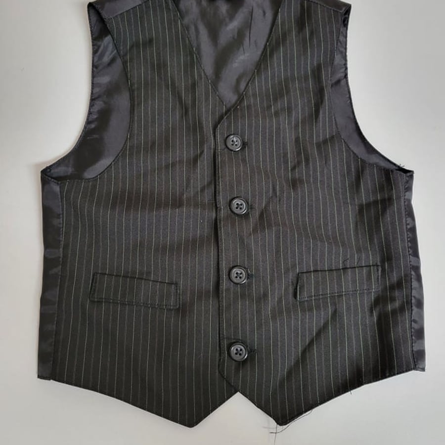 BOYS - #931 - 3T - Vest