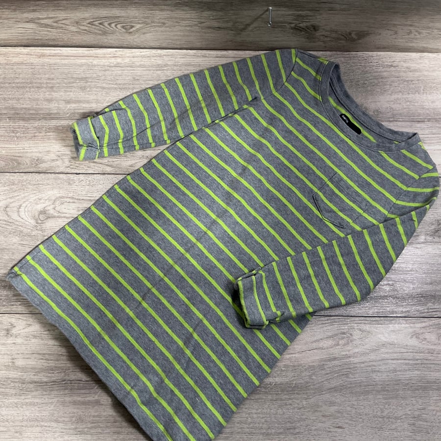 GIRLS - Size 8 - Dress