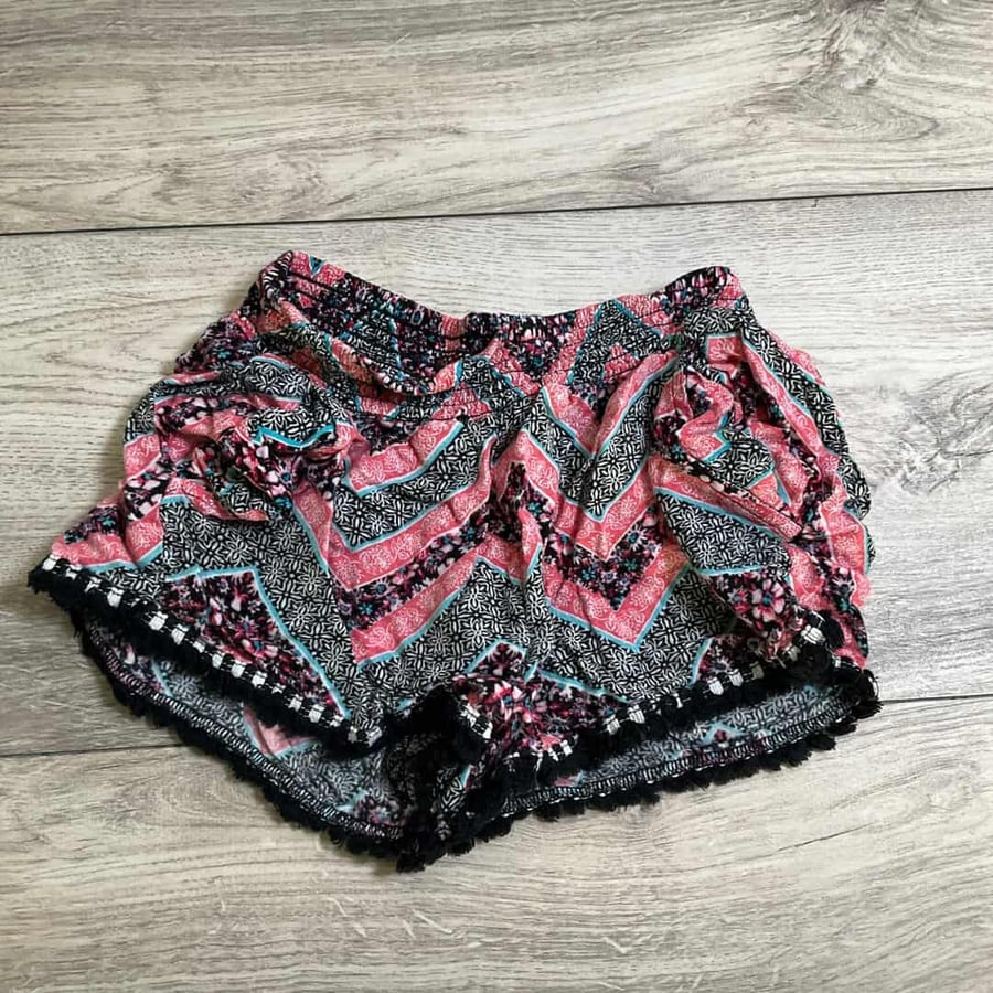 GIRLS - Size 7/8 - Shorts