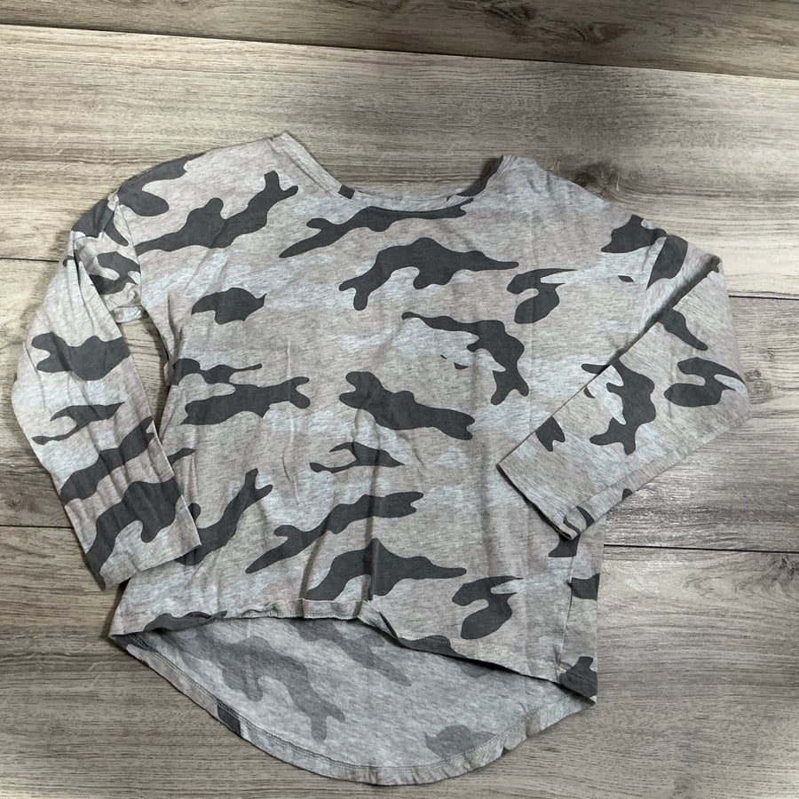GIRLS - Size 8 - Shirt