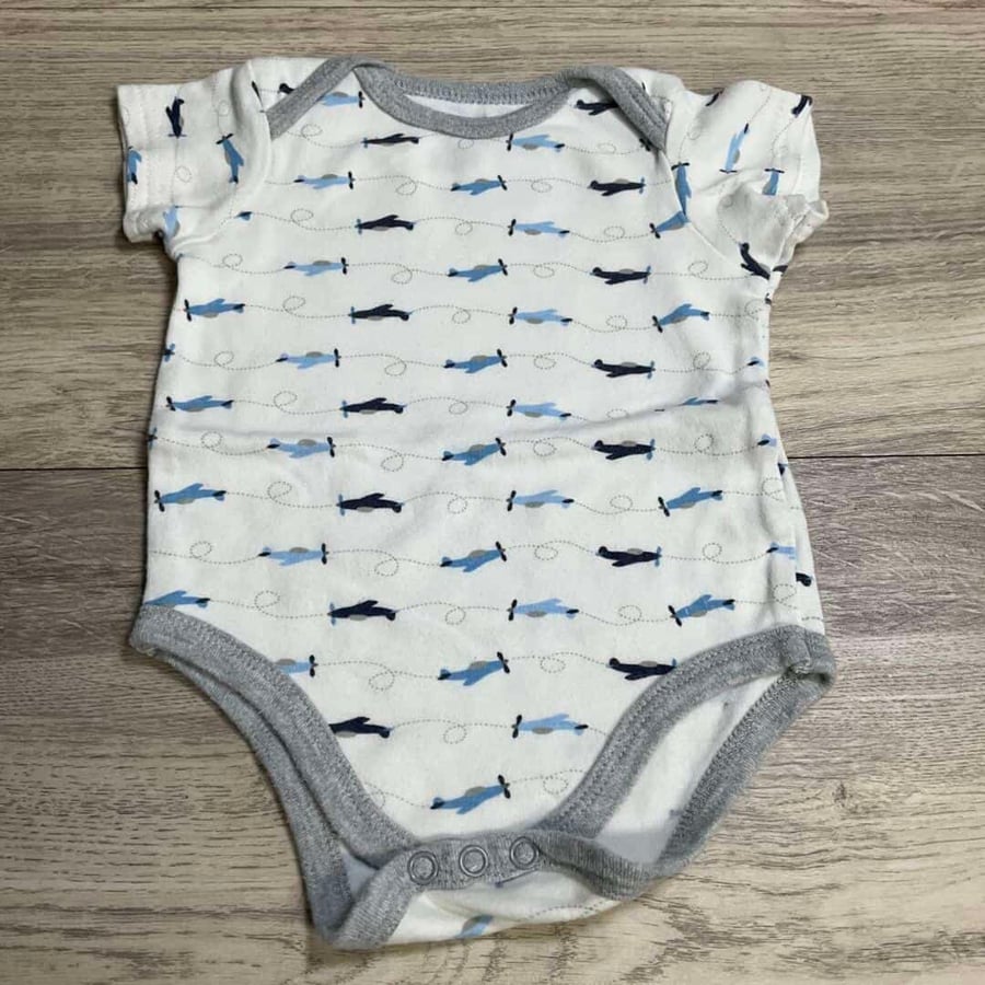 BOYS – 3/6 Months – Onesie