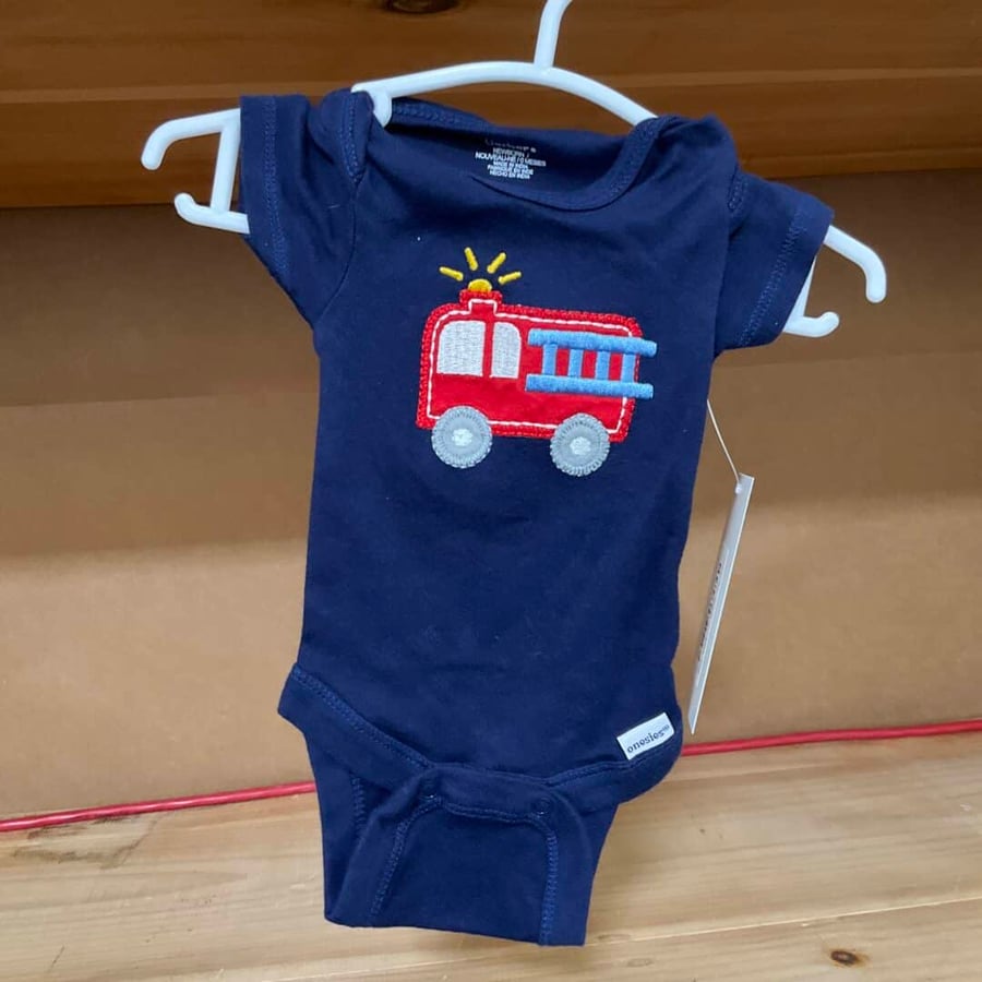 BOYS - Newborn - Onesie