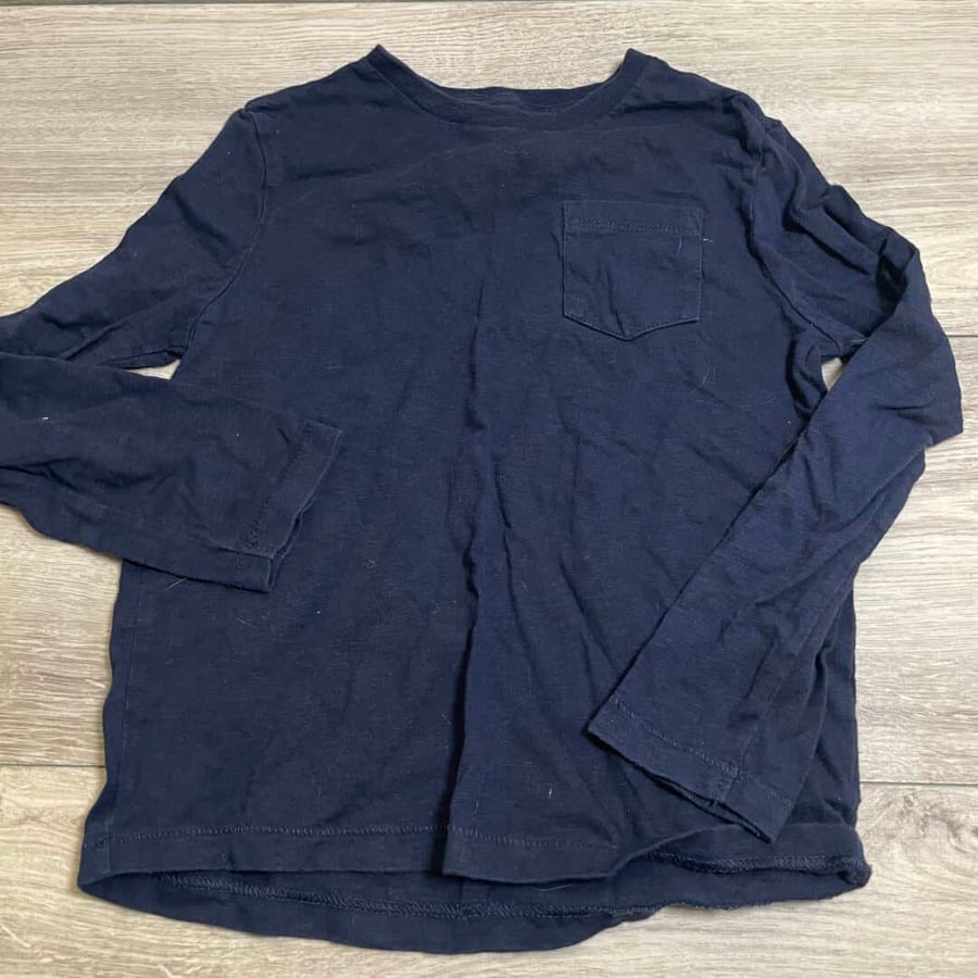 BOYS - Size 5 - Shirt