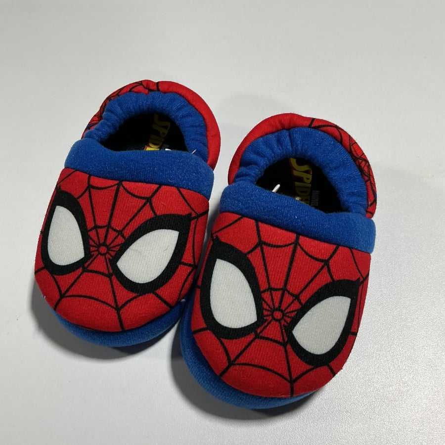 BOYS - 7/8 - Shoes