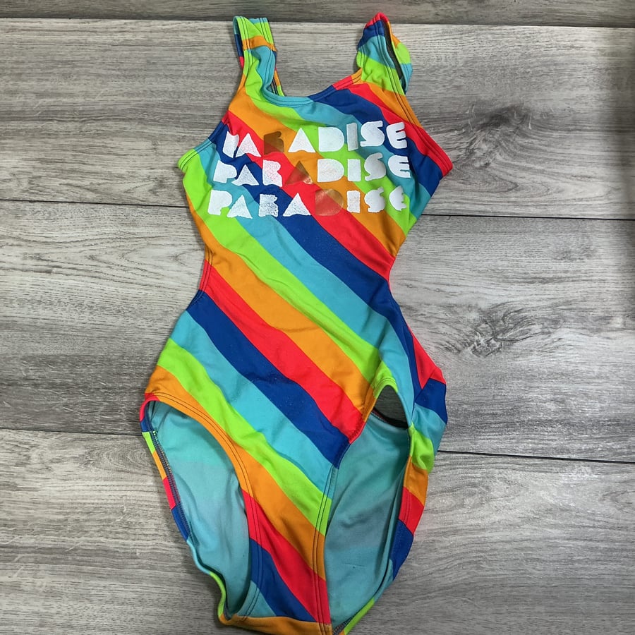 GIRLS - 7/8 - Swim Suit · Play condition