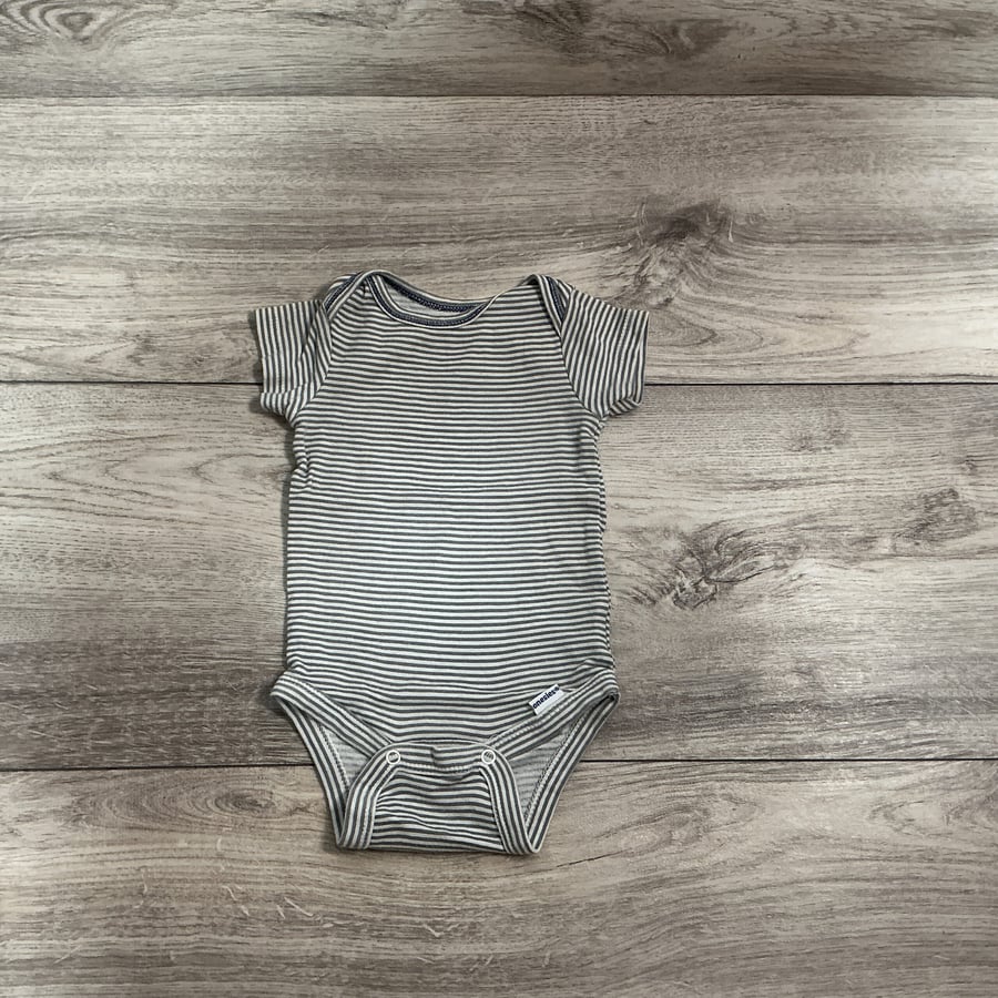 BOYS - Newborn - Onesie