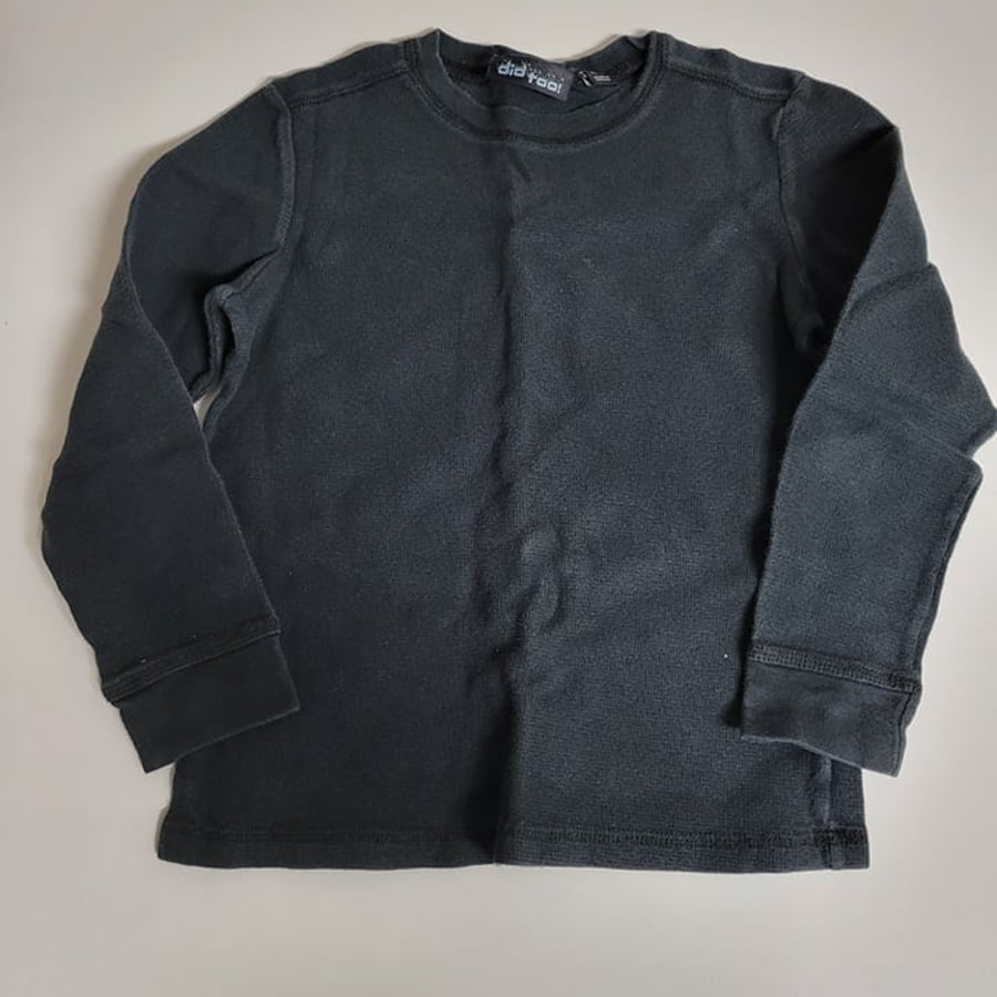 BOYS - #222 - Size 6 - Shirt