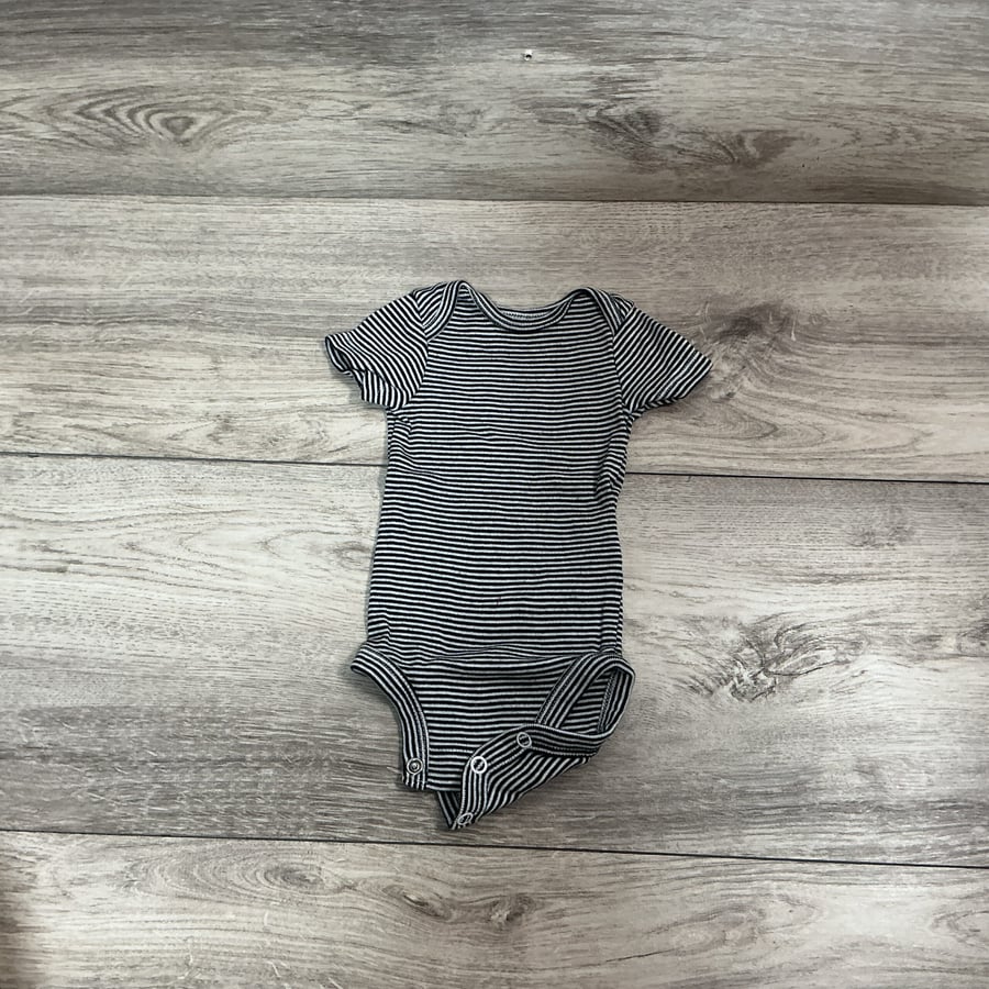 BOYS - Newborn - Onesie