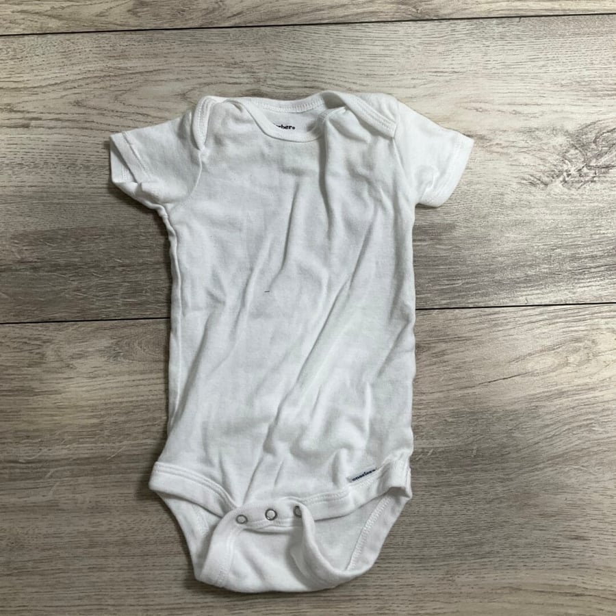 BOYS/GIRLS - 3/6 Month - Onesie - Play Clothes Condition