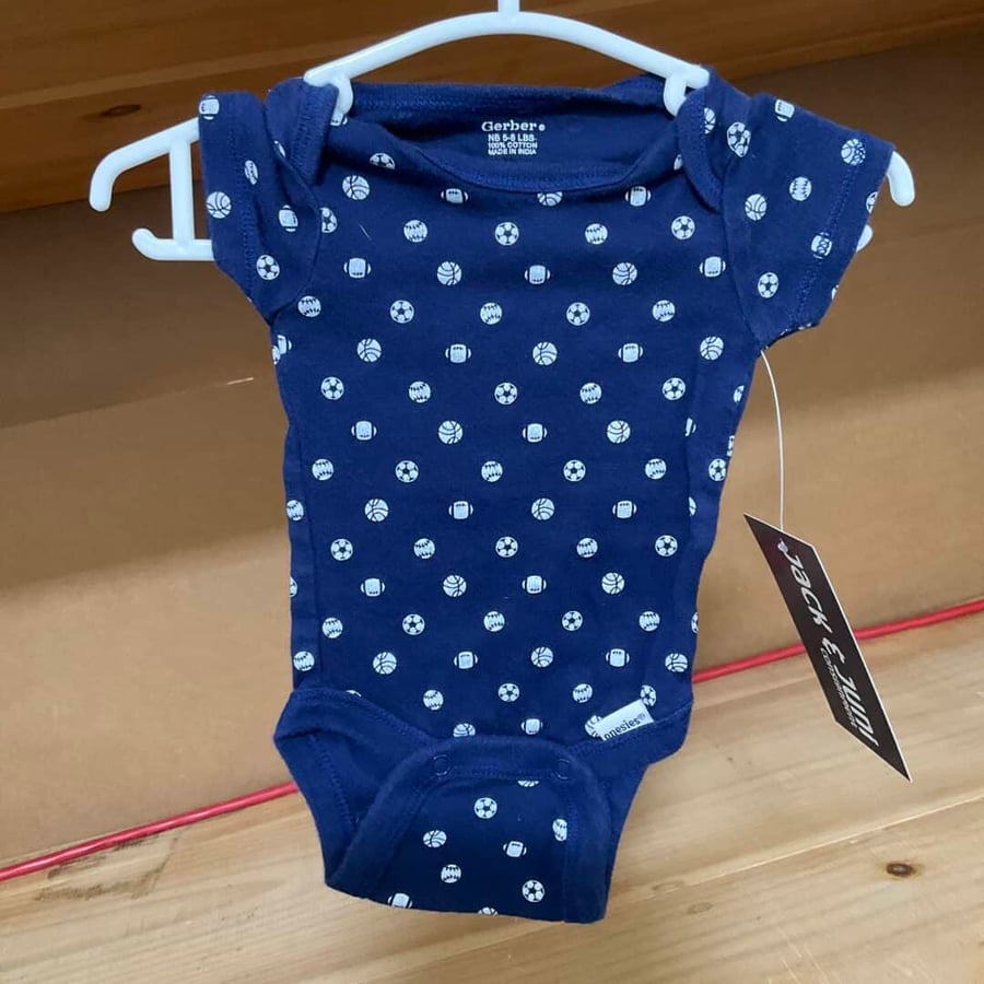 BOYS - Newborn - Onesie