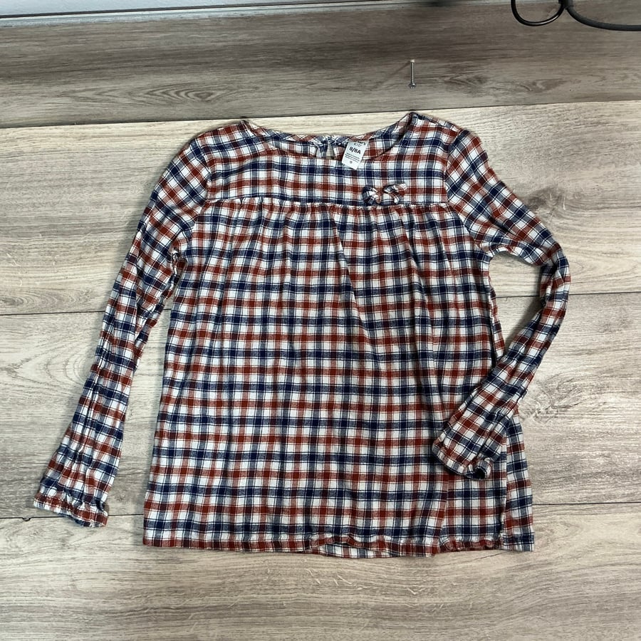 GIRLS - Size 9 - Shirt