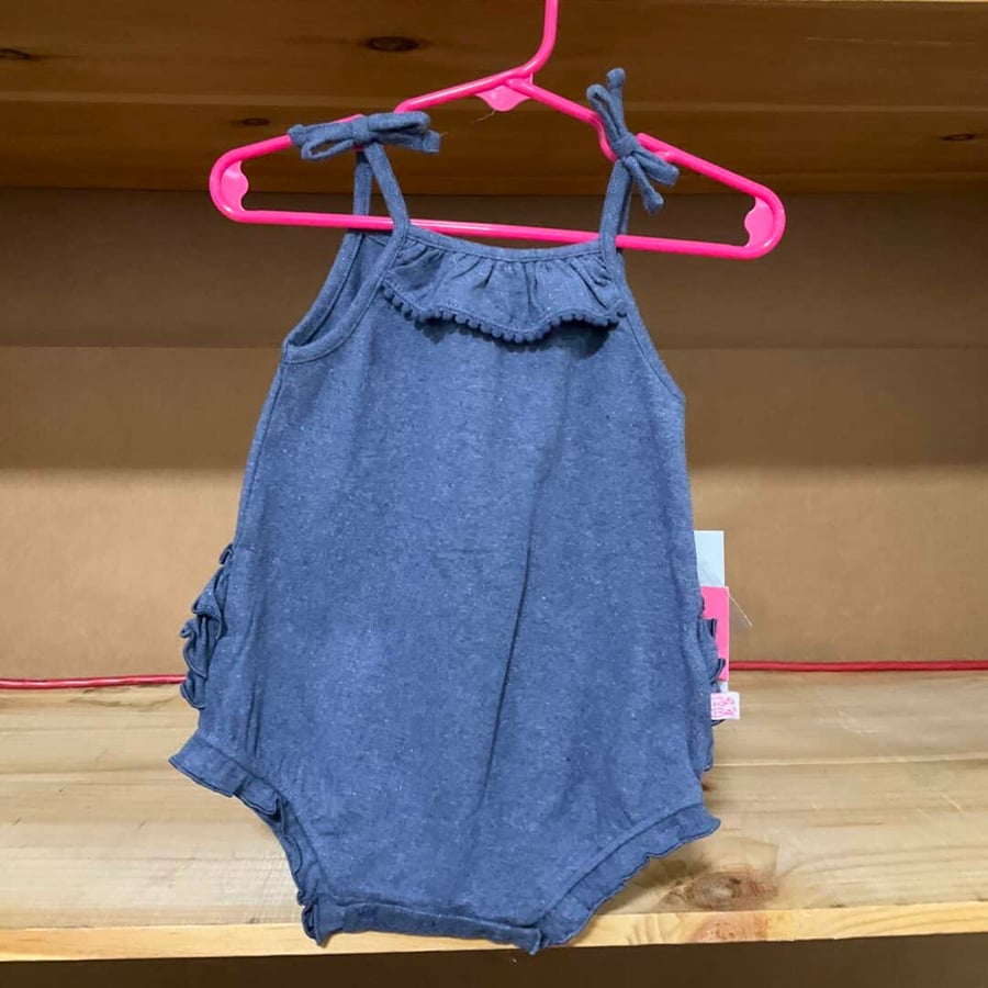 GIRLS - 12/18 Month - New Onesie