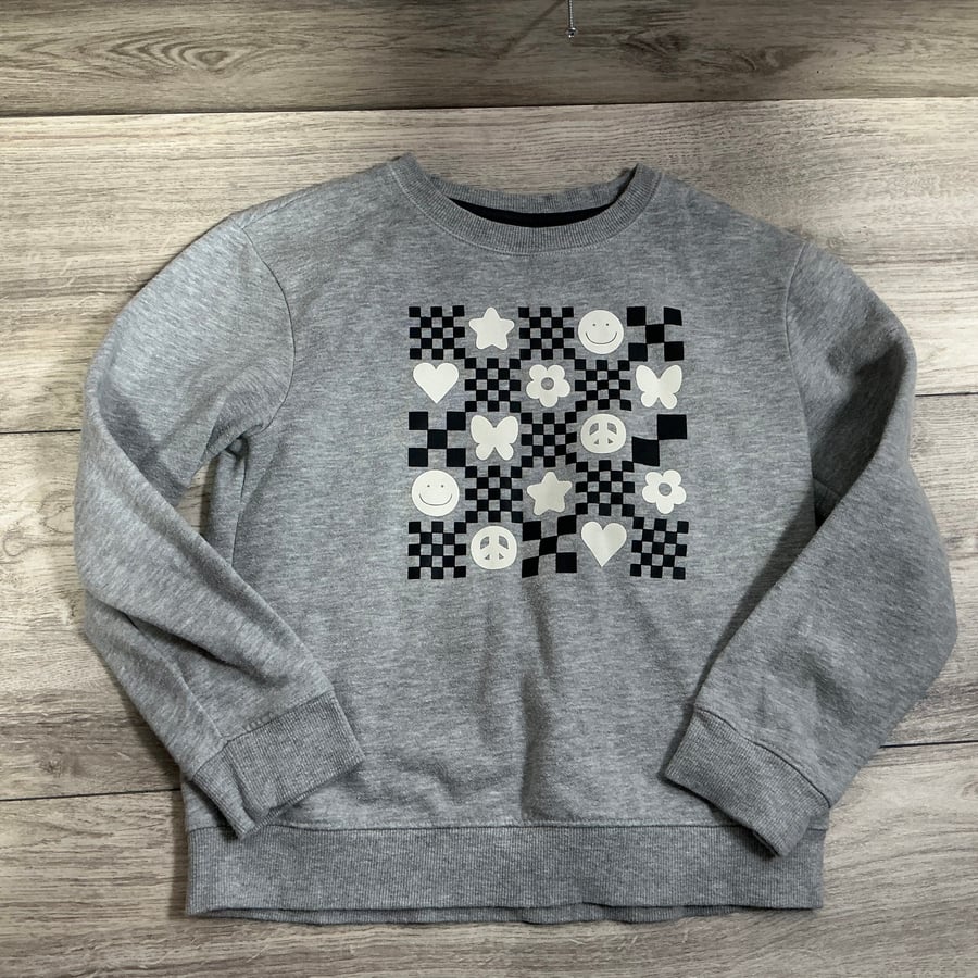 GIRLS - Size 8 - Pullover